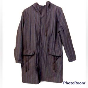 LIGHT Stripe Trench 🌧